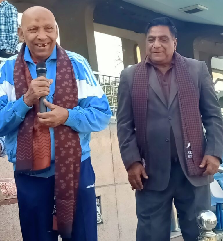 फुस्स फुटबाल के सीने पर कोरोना का तांडव