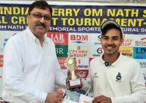 Dhruv's century, Shraddhanand College in quarterfinals