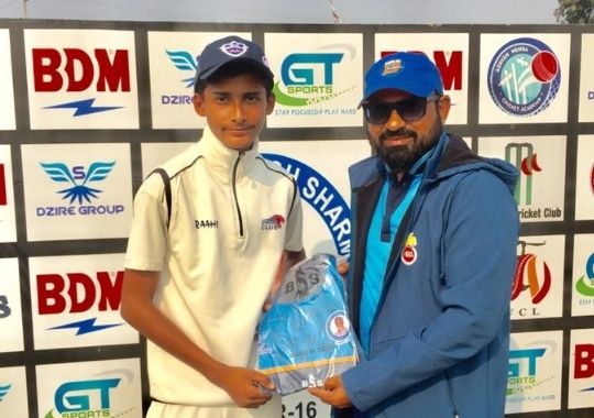 Sporting club won by Badal and Karthik's superb bowling