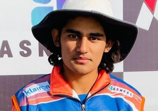 Keshav's century won the Ran Star Club